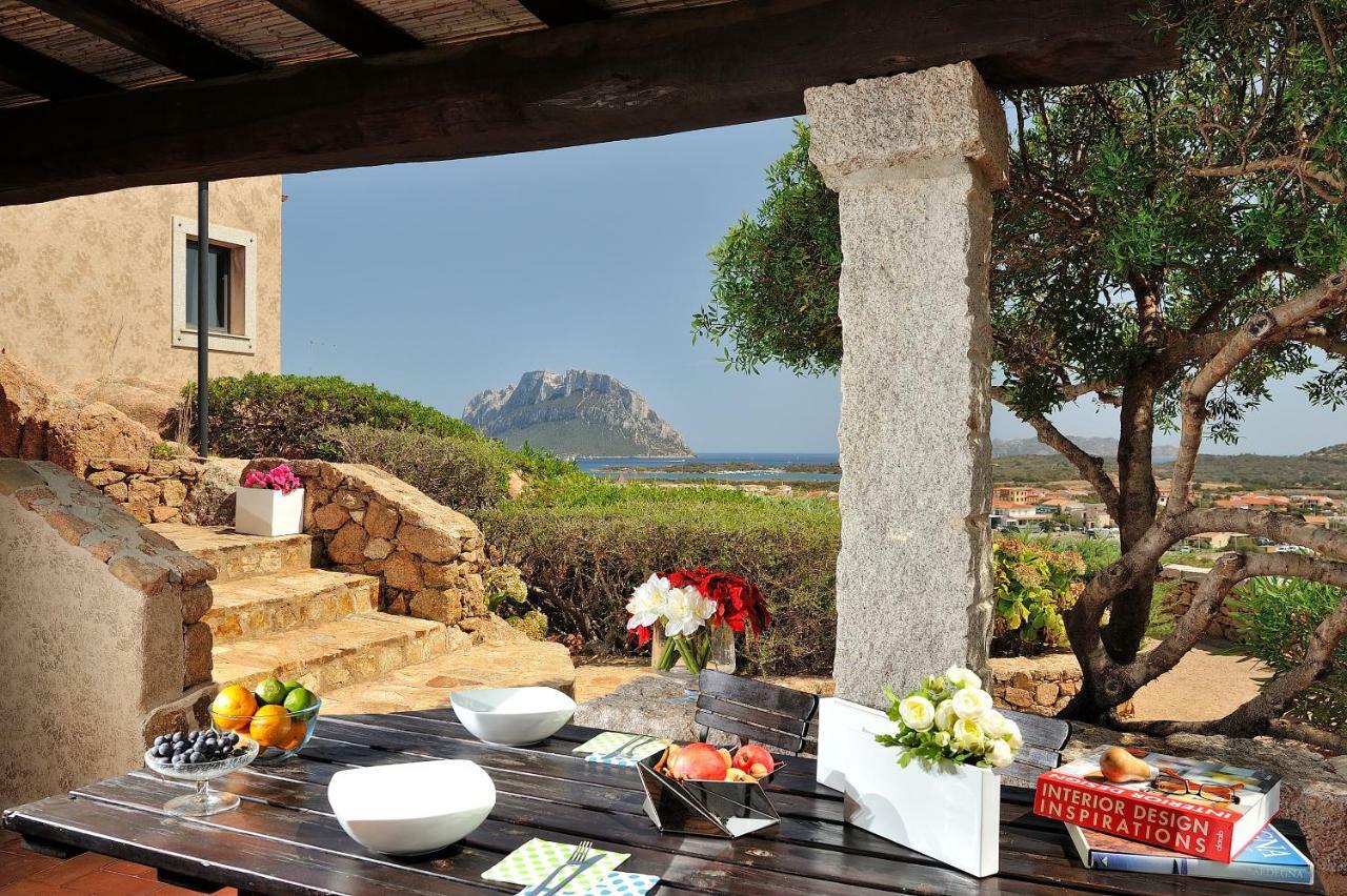 Residence L'Ea Di Lavru - Appartamenti Mono-Bilo-Trilocali Loiri Porto San Paolo Exterior foto