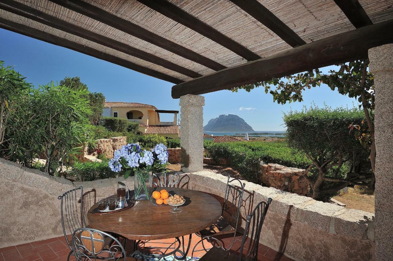 Residence L'Ea Di Lavru - Appartamenti Mono-Bilo-Trilocali Loiri Porto San Paolo Exterior foto